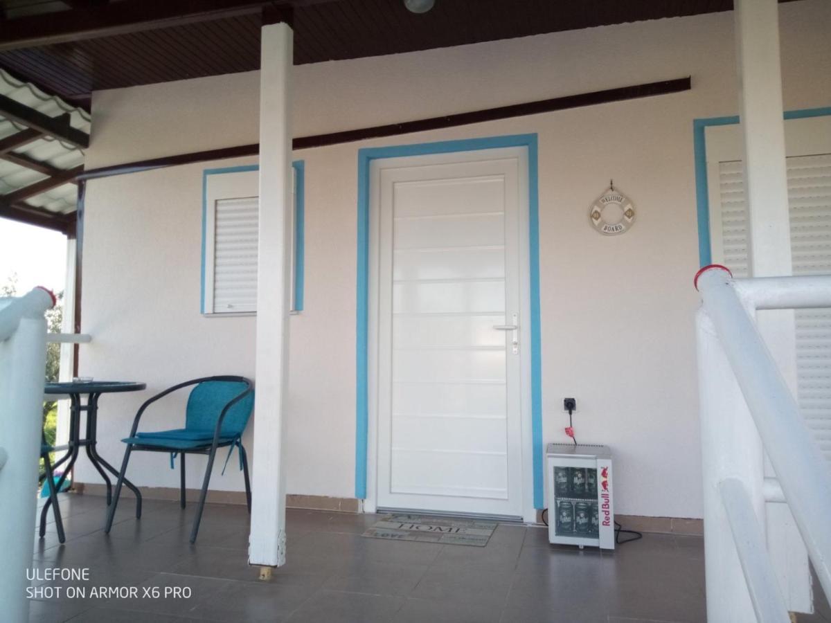 Néa Ankhíalos Villa ,,Sea Breeze,, - Home By The Sea מראה חיצוני תמונה